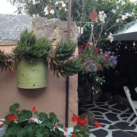 Attiki Hotel *
